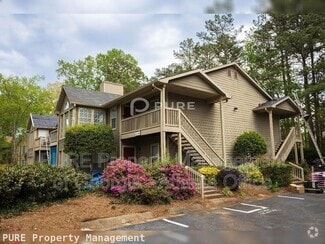 Building Photo - 2408 Country Park Dr