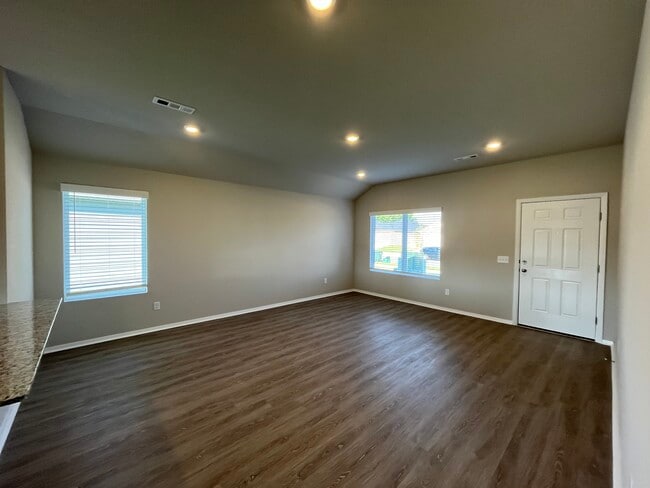 Foto del edificio - 2611 E Meramec St
