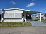 Foto principal - 14715 Patrick Henry Rd