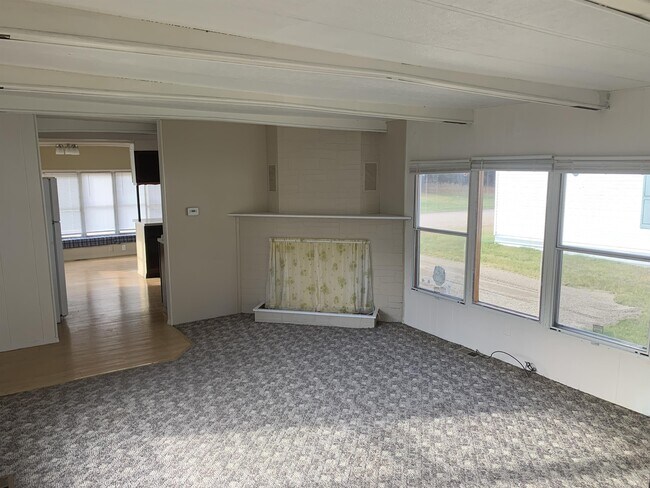 Foto del edificio - 410 Lake St