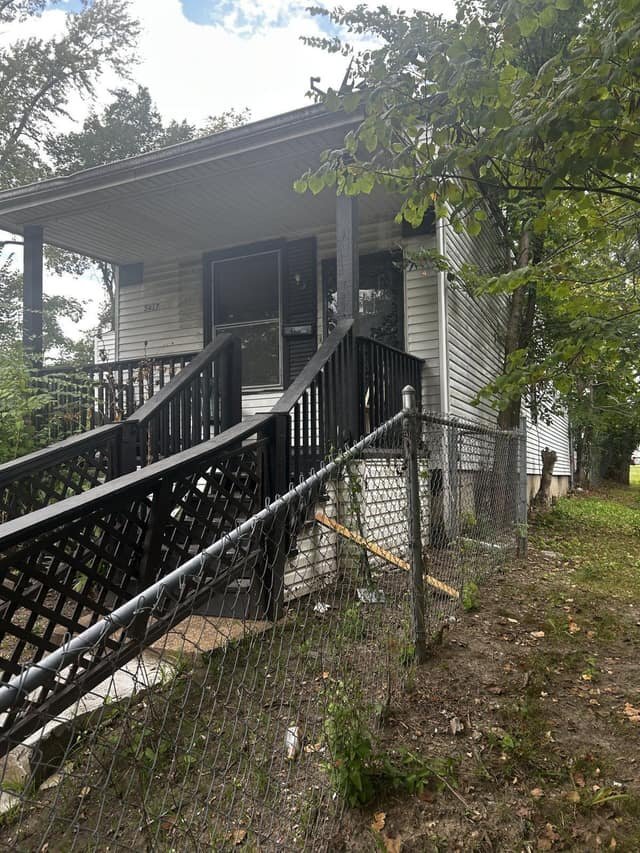 Foto del edificio - 5417 Ruskin Ave