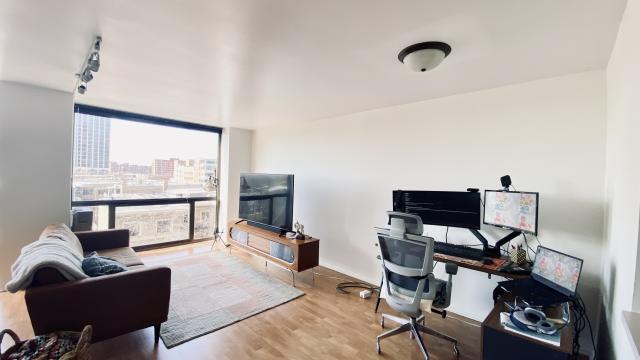 Foto principal - 0 bedroom in Chicago IL 60613
