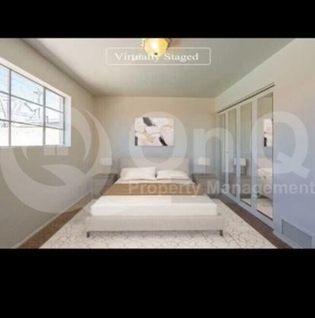Building Photo - 2420 N Papago Dr