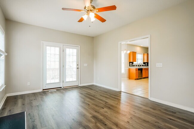 Foto del edificio - 5719 Peacenest Dr