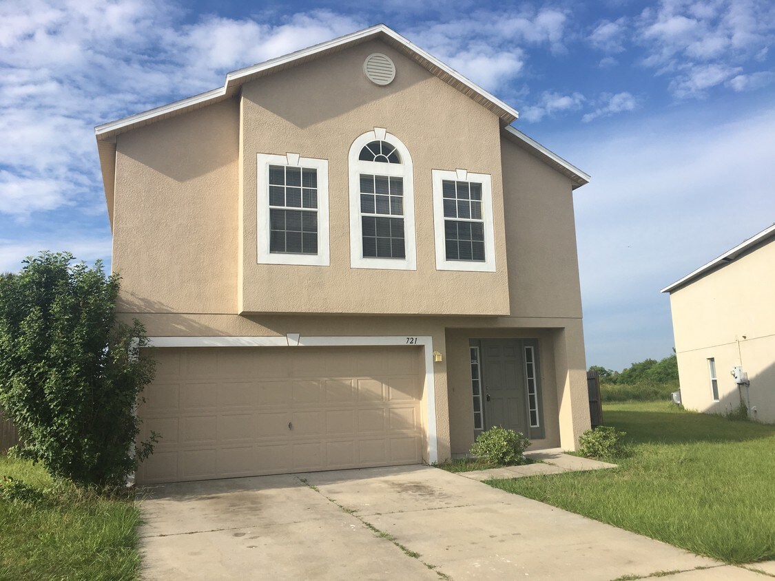 Primary Photo - 721 Brenton Leaf Dr