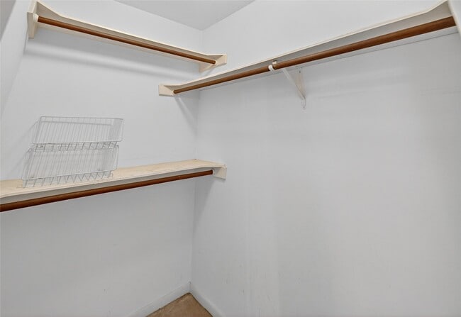 Foto del edificio - 1631 Bradney Dr