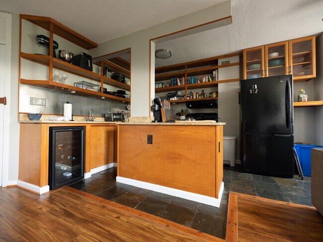 Foto del edificio - 4242 East West Hwy