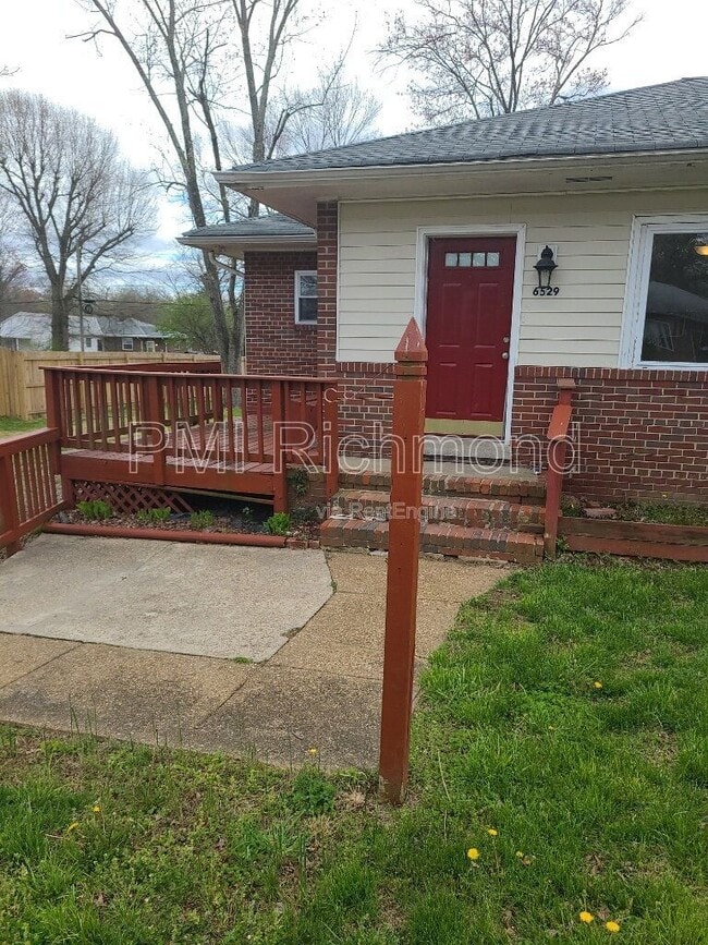 Building Photo - 6529 Holliday Rd