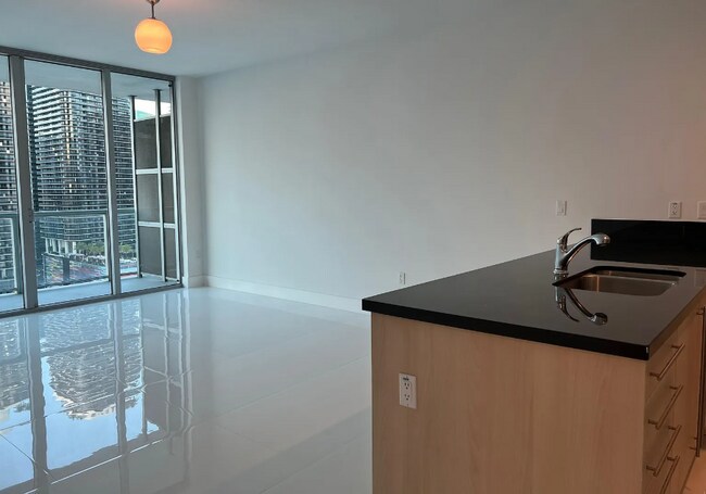Foto del edificio - 1111 SW 1st Ave