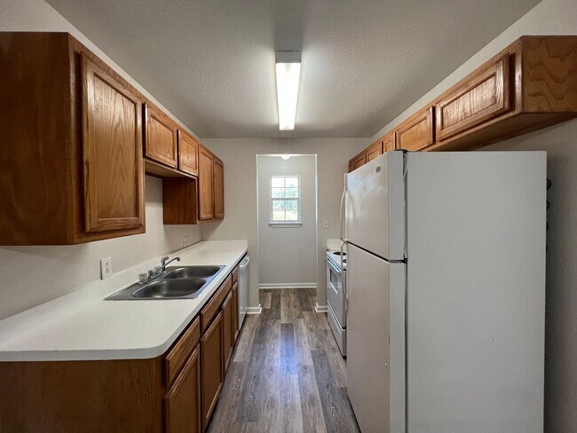 Building Photo - Calloway5217