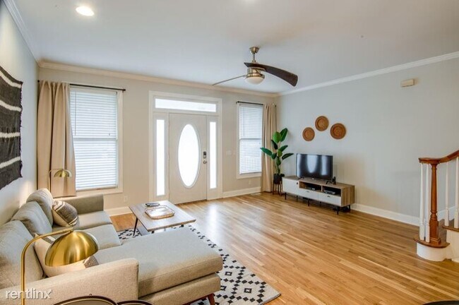 Foto del edificio - 3 br, 2.5 bath House - 1618 6th Ave N