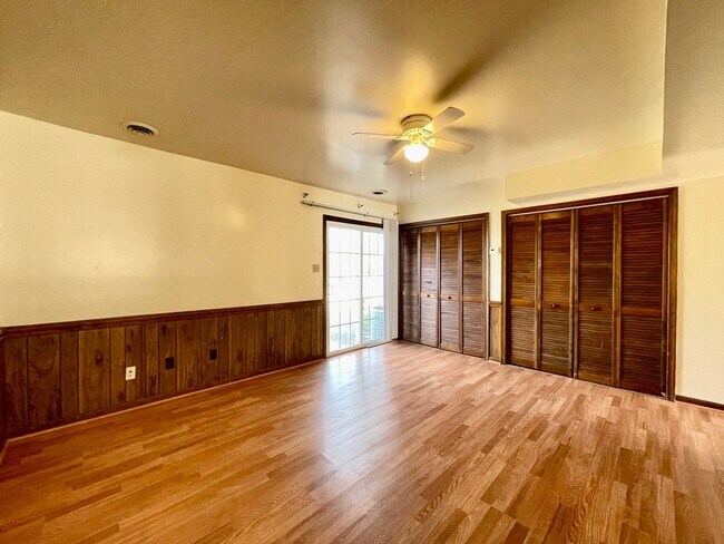 Foto del edificio - 1619 Autumn Dr