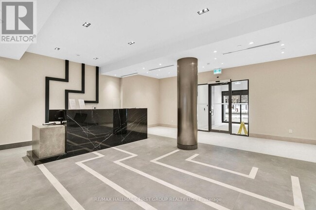 Building Photo - 3260 Sheppard Ave E