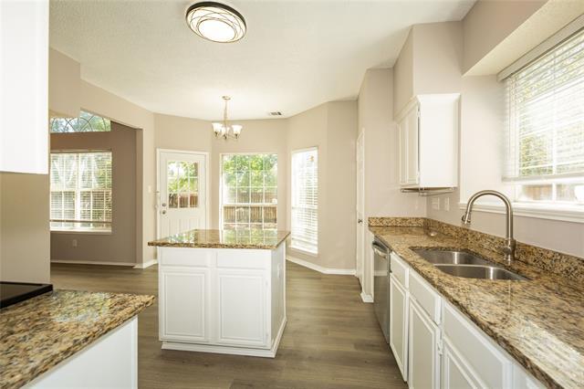 Building Photo - 6718 Scarlet Dr