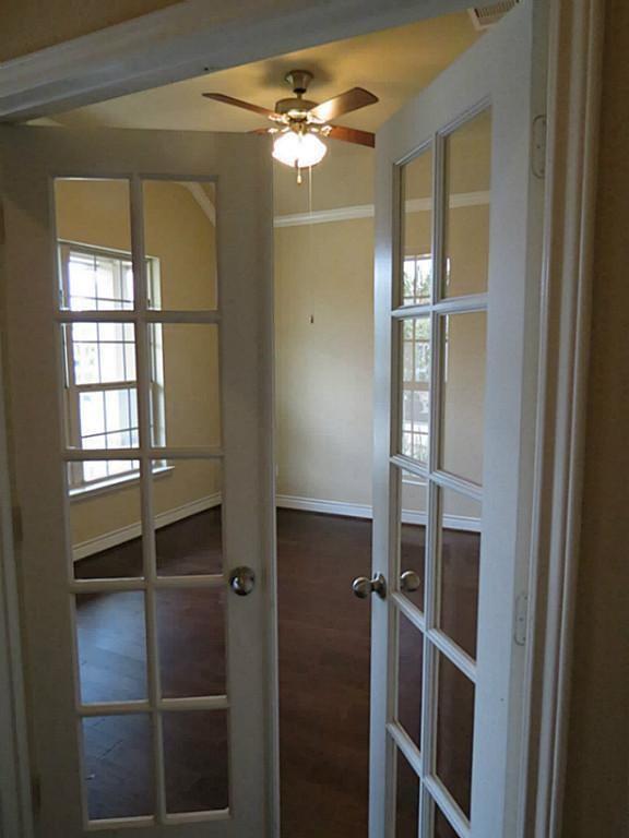 Building Photo - 147 West Wading Pond Circle