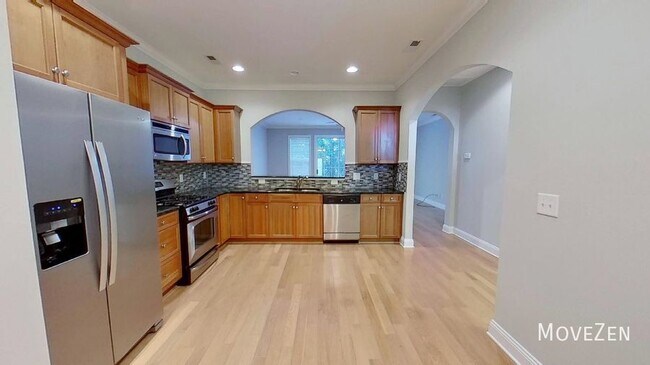 Foto del edificio - 4814 Sebastian Ln