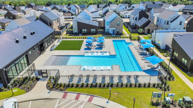 Foto del edificio - 23823 Cumberland Ridge Dr