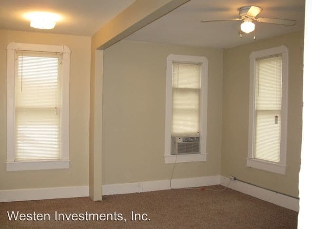 Building Photo - 3 br, 1 bath Room For Rent - 122 W Calhoun St
