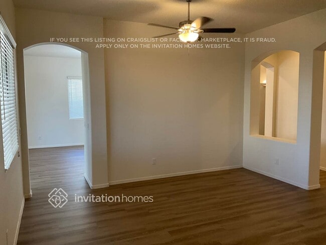 Building Photo - 16823 W Ocotillo St
