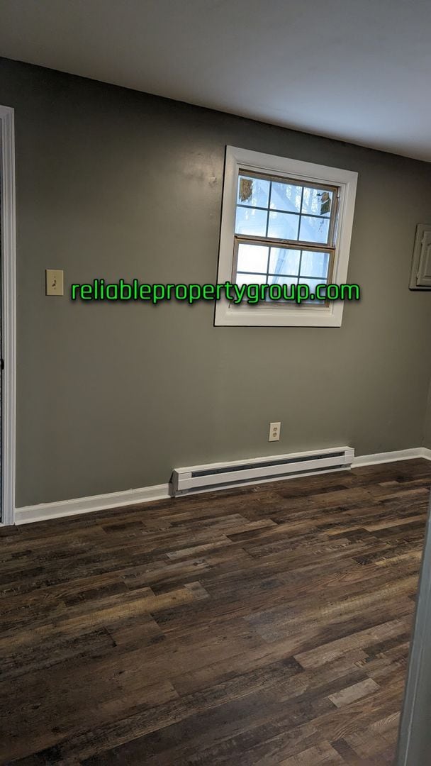 Building Photo - $200 off First Month's Rent