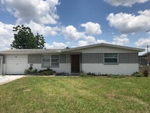 Building Photo - 2151 Dixie Garden Loop