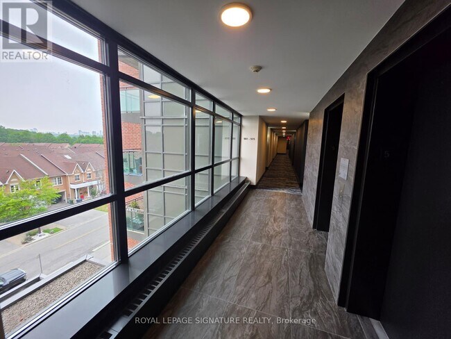 Building Photo - 120 Dallimore Cir