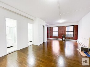 Building Photo - BROADWAY