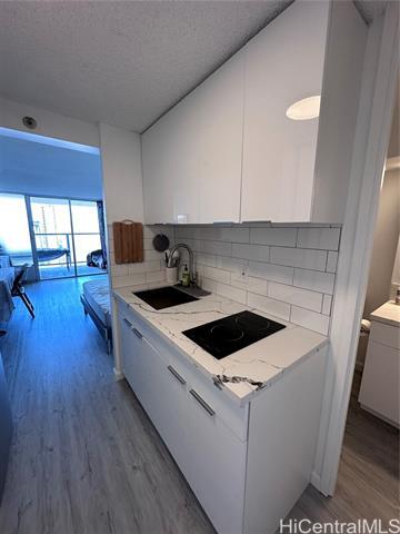 Building Photo - 445 Seaside Ave