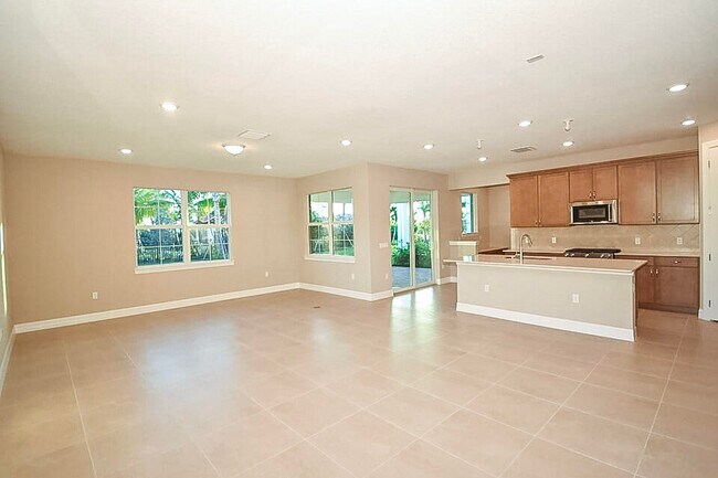 Building Photo - 12546 Triumph Ln