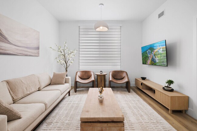 Photo - 1542 Apartment