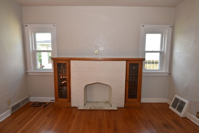 Foto del edificio - 3 bedroom 1.5 bath home next to IUSB.