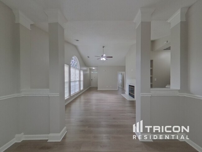 Foto del edificio - 11800 Mourning Dove Ln