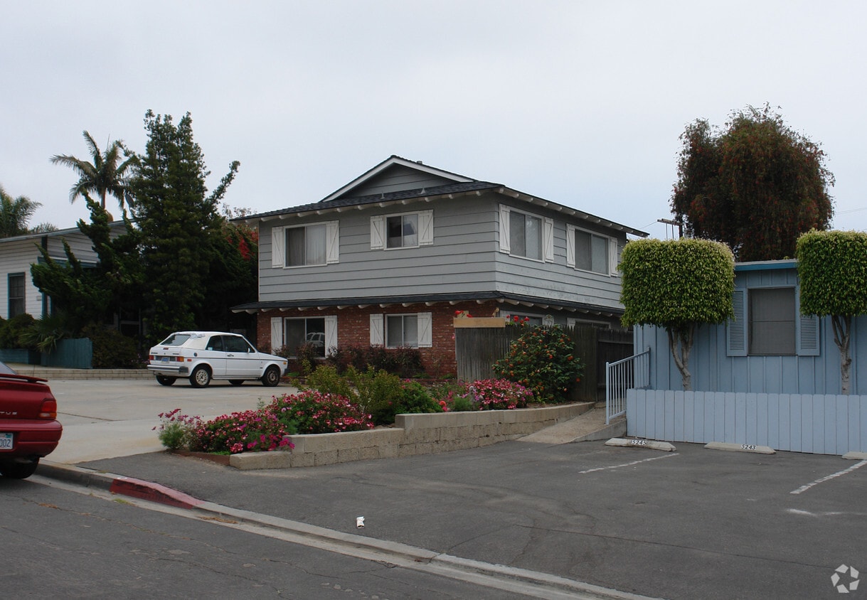 Building Photo - 811 Agate St