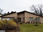 Primary Photo - 2537 Oakhampton Pl