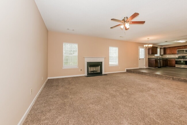 Building Photo - 369 Kentwood Springs Dr