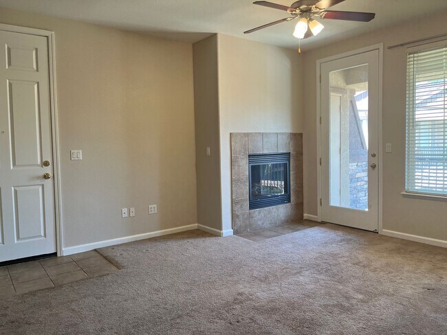 Building Photo - 6551 Hearthstone Cir
