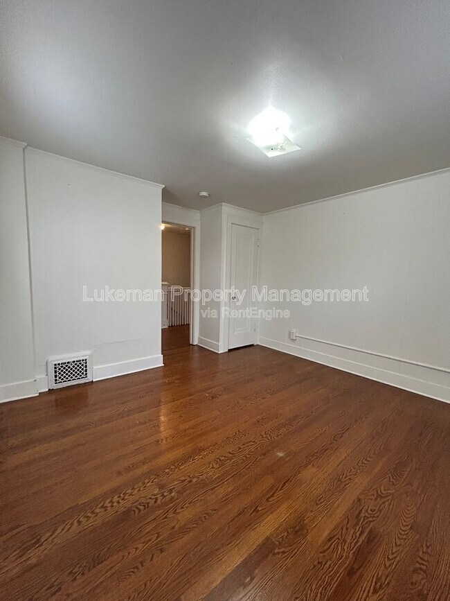 Foto del edificio - 3013 Portage Street