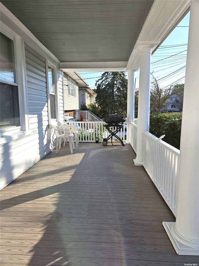 56 4th Ave Unit 2, East Rockaway, NY 11518 Room for Rent in East