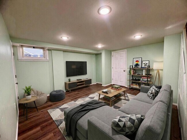 Foto del edificio - 3 Bedroom 2.5 Bathroom Townhome in Camp Hill!