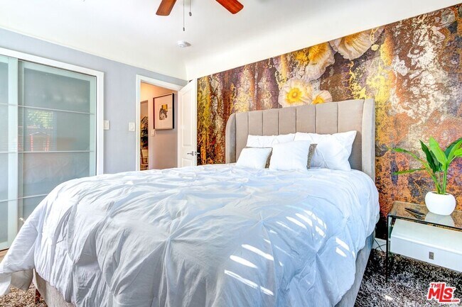 Foto del edificio - 9001 S 5th Ave