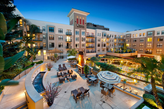 Welcome to Terraces at Paseo - Terraces at Paseo Colorado