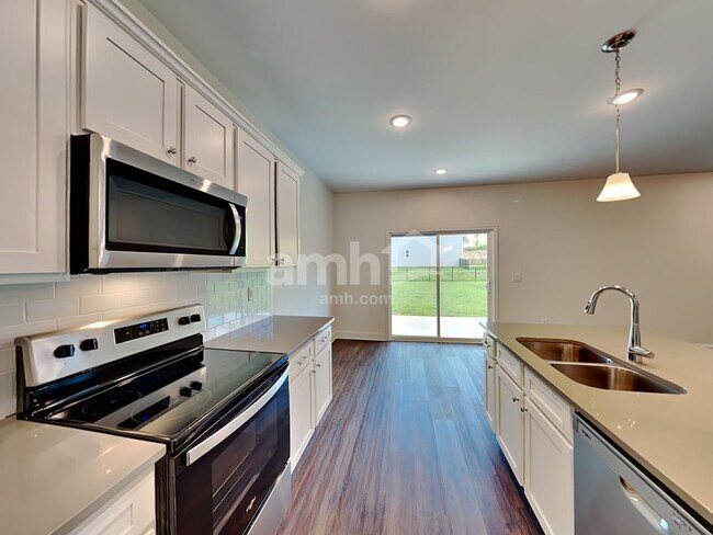 Building Photo - 4001 Chivalry Drive