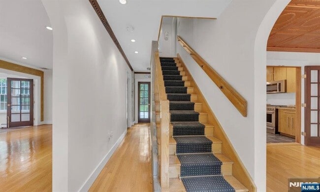 Foto del edificio - 278 Maple St