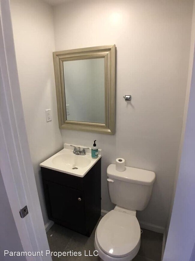 Building Photo - 3 br, 1.5 bath House - 608 N Brooklyn Street