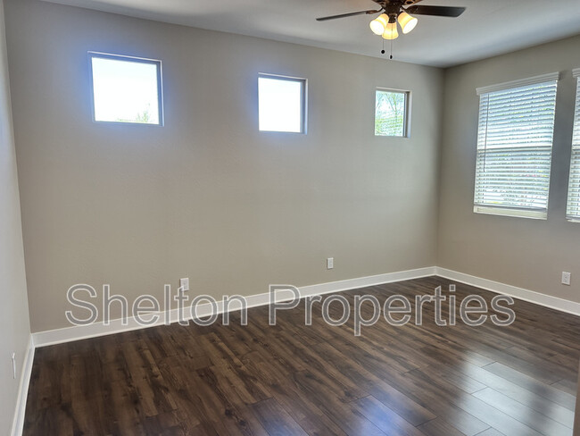 Foto del edificio - 28394 N 132nd Ave