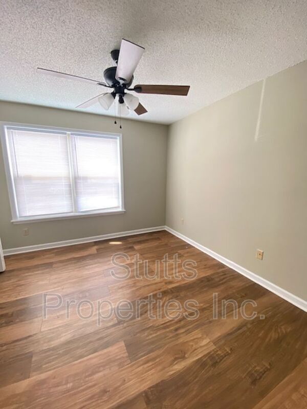 3450 Cloverdale Rd Unit 15, Florence, AL 35633 Condo for Rent in