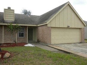 Building Photo - 5618 Stone Creek Dr