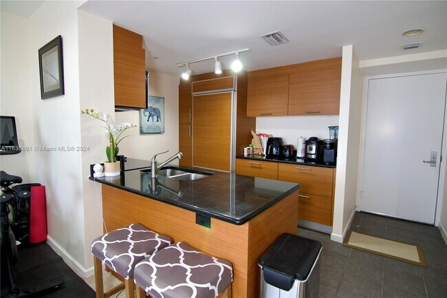 Foto del edificio - 50 Biscayne Blvd