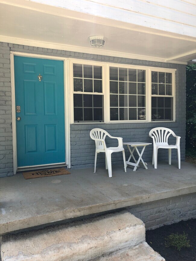 6818 Rockwell Blvd W, Charlotte, NC 28269 House Rental in Charlotte