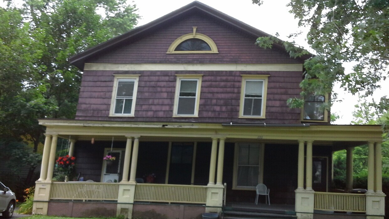 222 N. Albany Street - 222 N Albany St